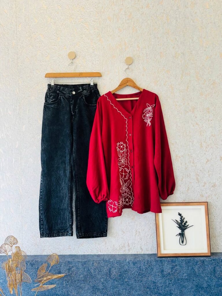 western red top and jeans
